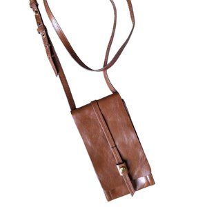 HOBO Vintage Hide Token Crossbody Phone Wallet